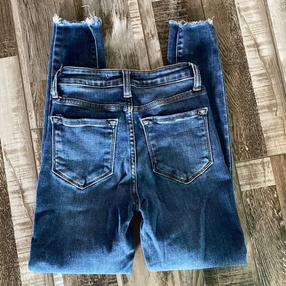 Kancan Jeans - Picture 2 of 3